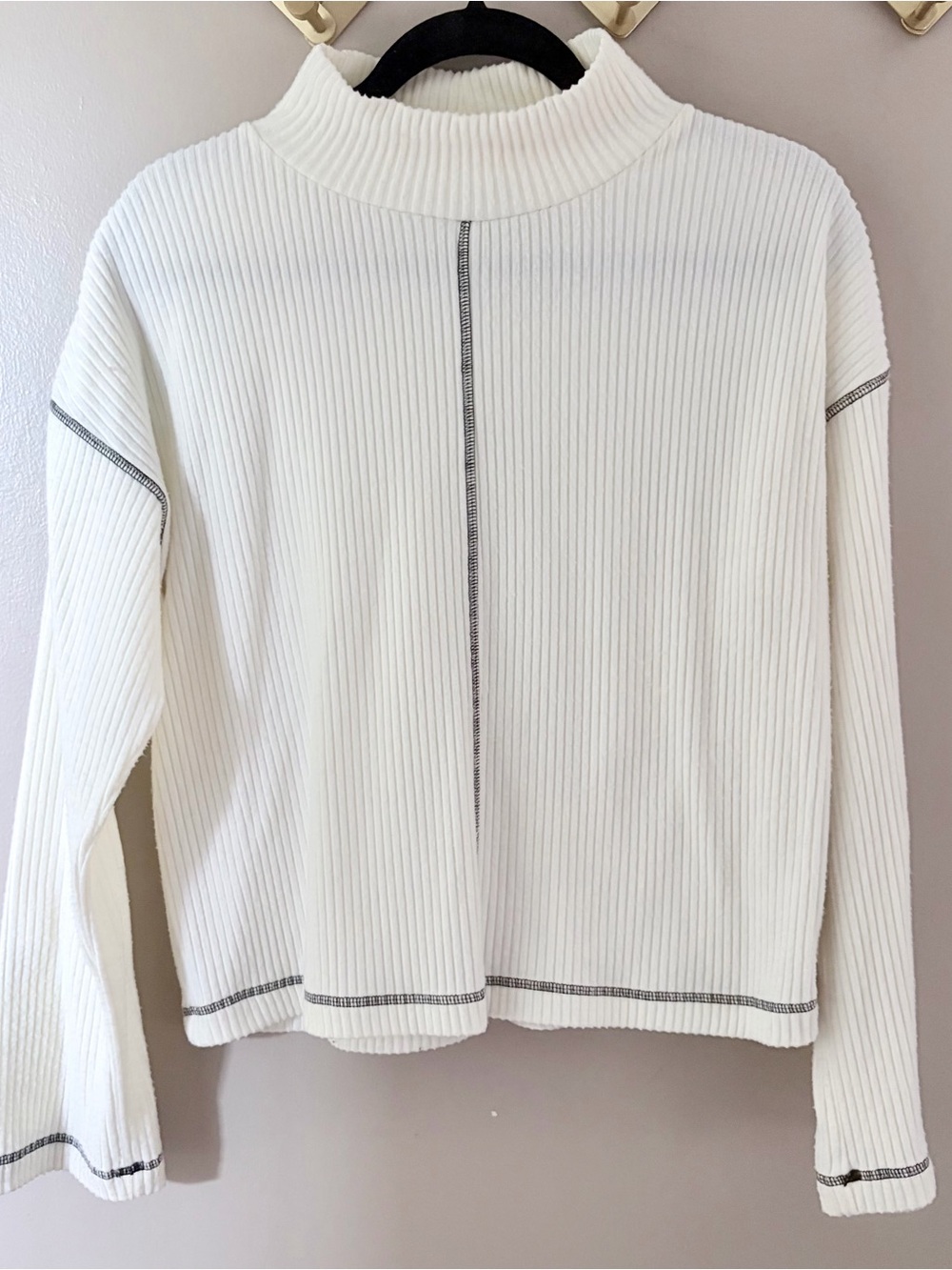 EVEREVE White Ribbed Mock Neck Contrast Stitch Sweater Size S